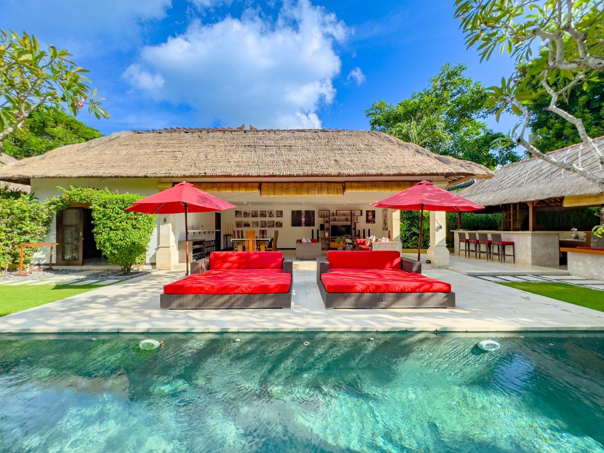 Villa Bugis Seminyak Room photo