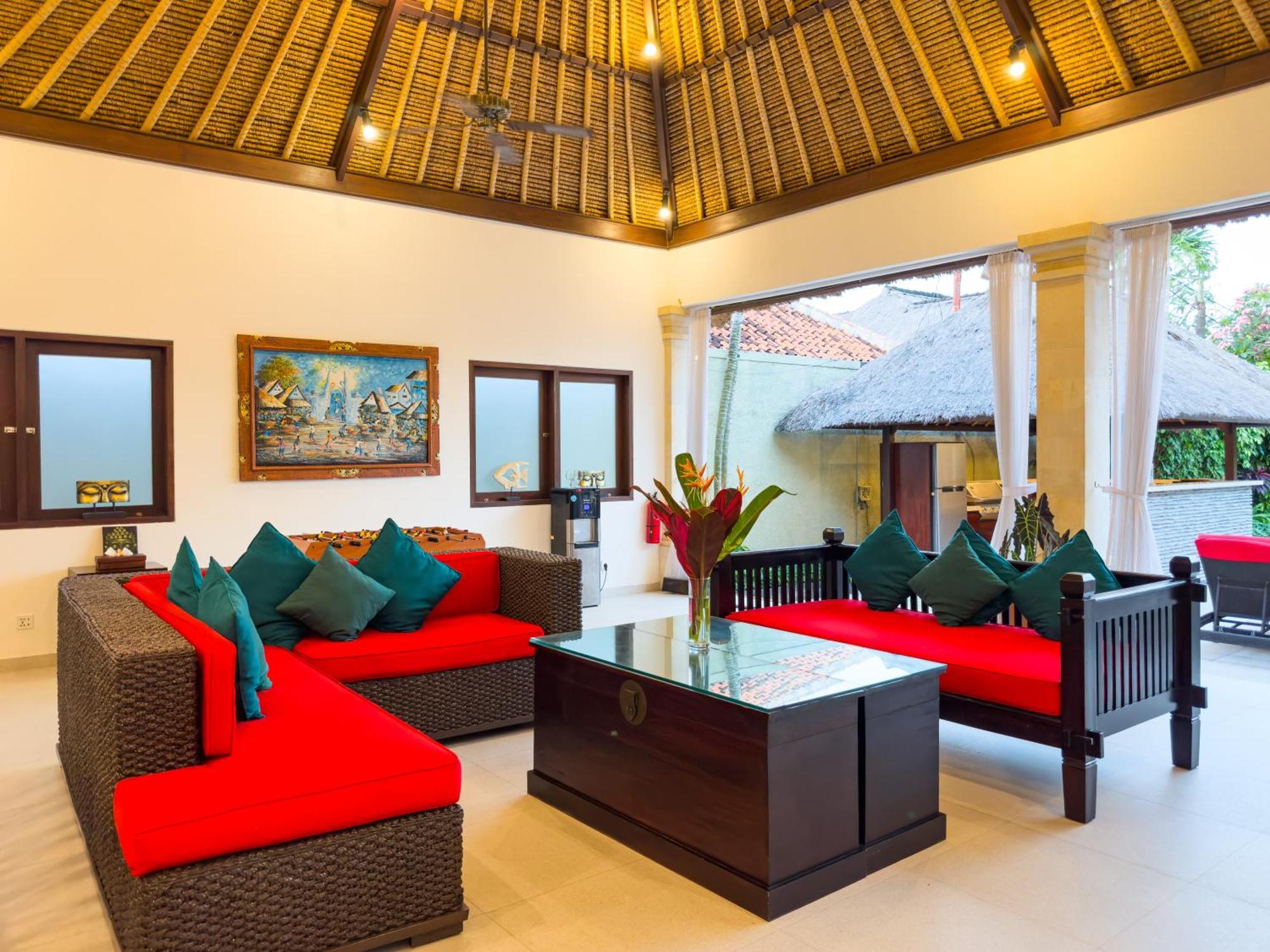 Villa Bugis Seminyak Exterior photo