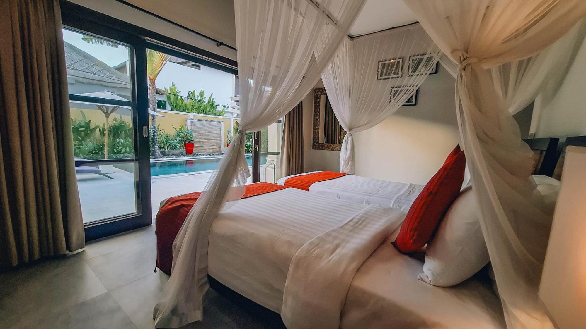Villa Bugis Seminyak Room photo